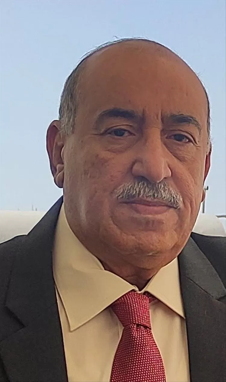 قيادي يمني يهاجم شخصيات تتكسب باسم عدن: يعيشون في الخارج ويتقاضون بالدولار دون تمثيل شعبي
