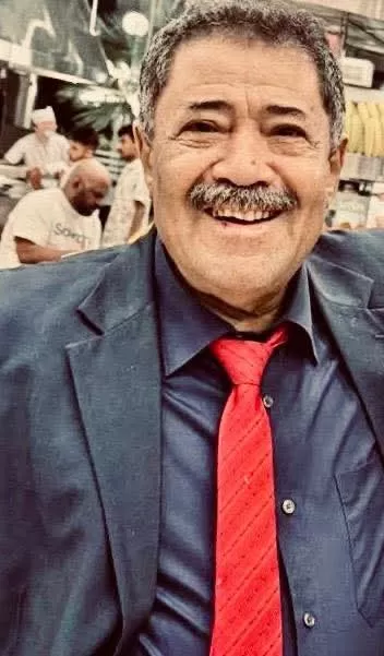 سرى والليل ساهن