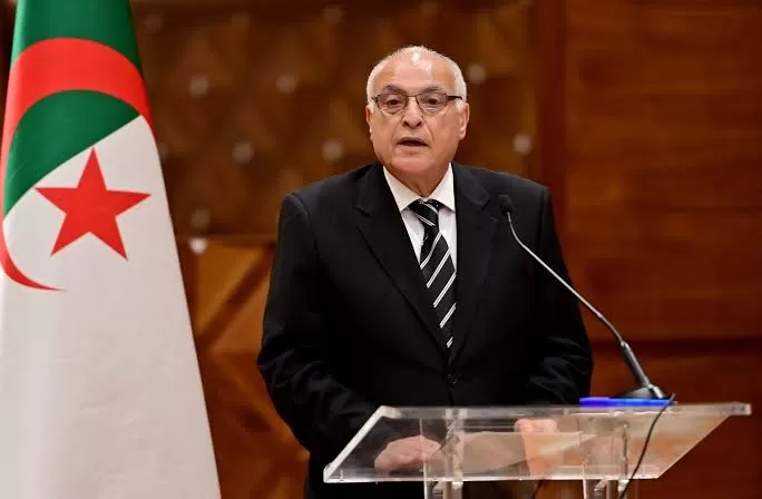 "ثرثرة سوقية" الجزائر ترد على اتهامات مالي بأسقاط طائرة مسيرة