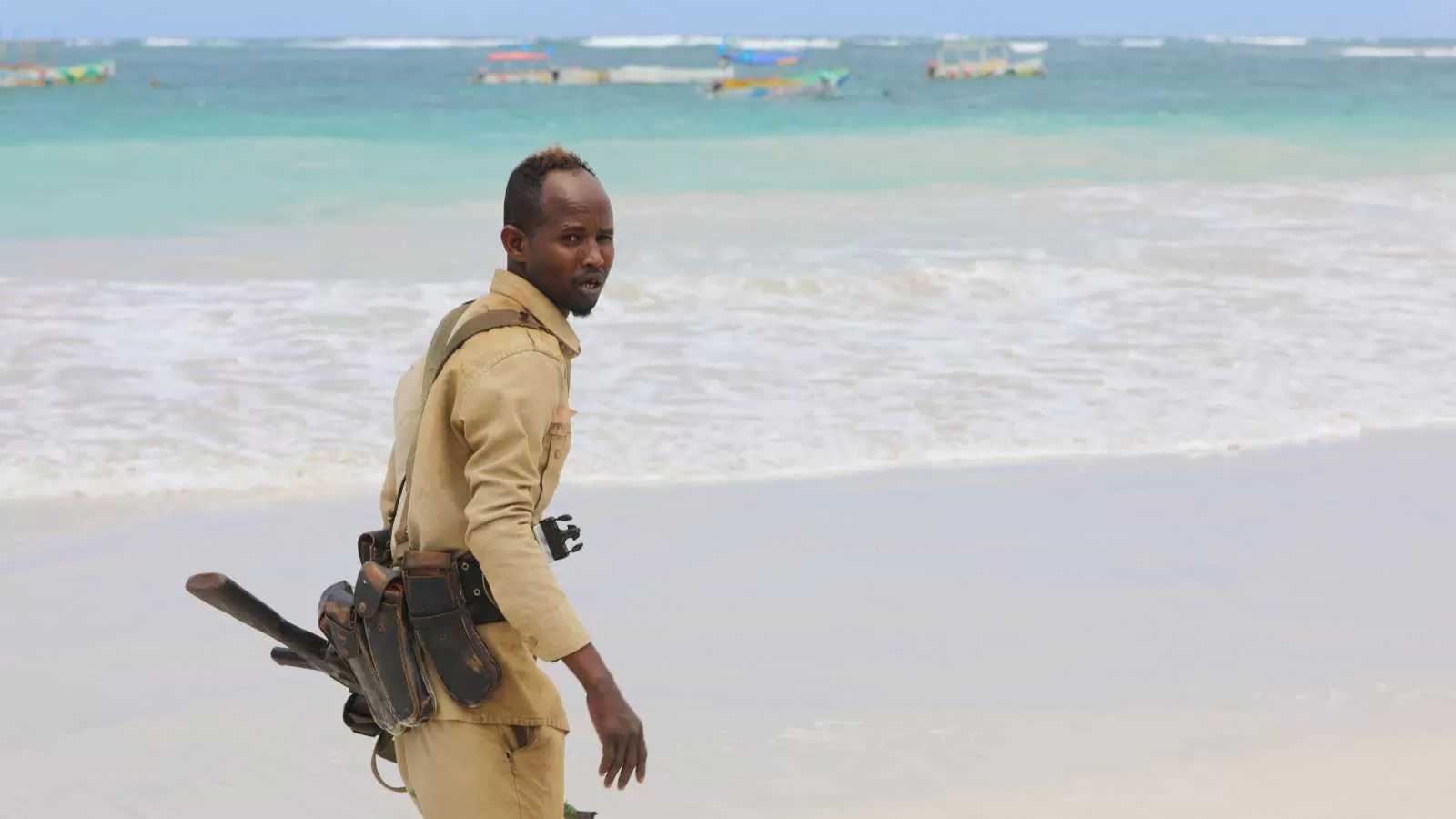 هيئة بريطانية تحقق في محاولة استيلاء على سفينة قرب الصومال