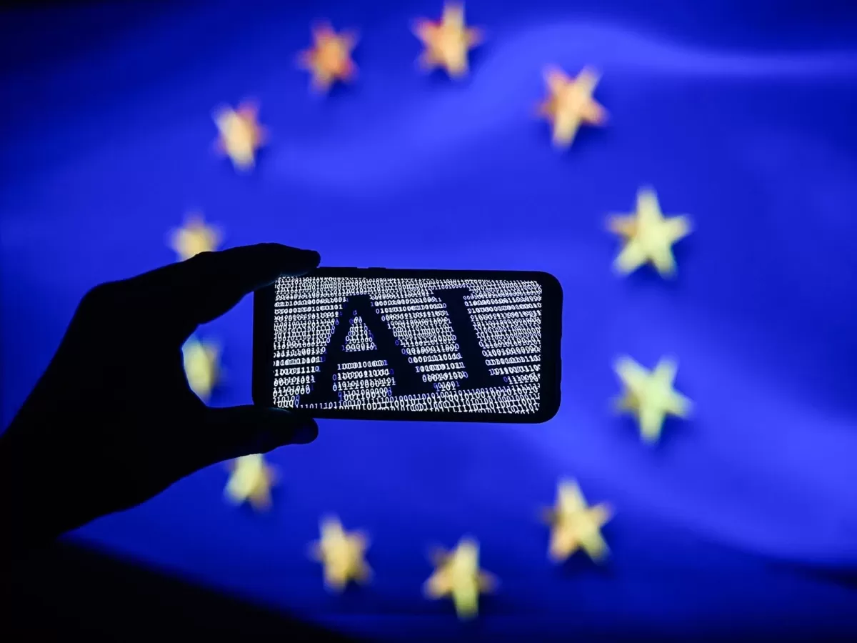 الاتحاد الأوروبي يدرس تخفيف قواعد الذكاء الاصطناعي وحماية البيانات