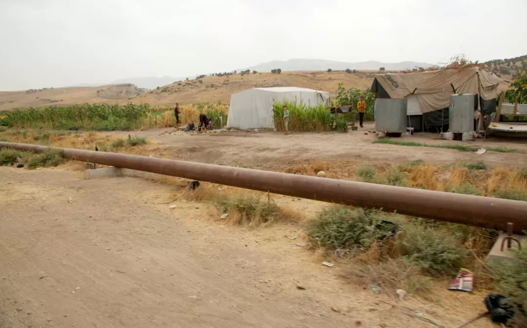 هجمات بمسيّرات إيرانية على حقول نفط كردستان تشعل التوتر وتدفع بغداد لإعادة تشغيل خط التصدير