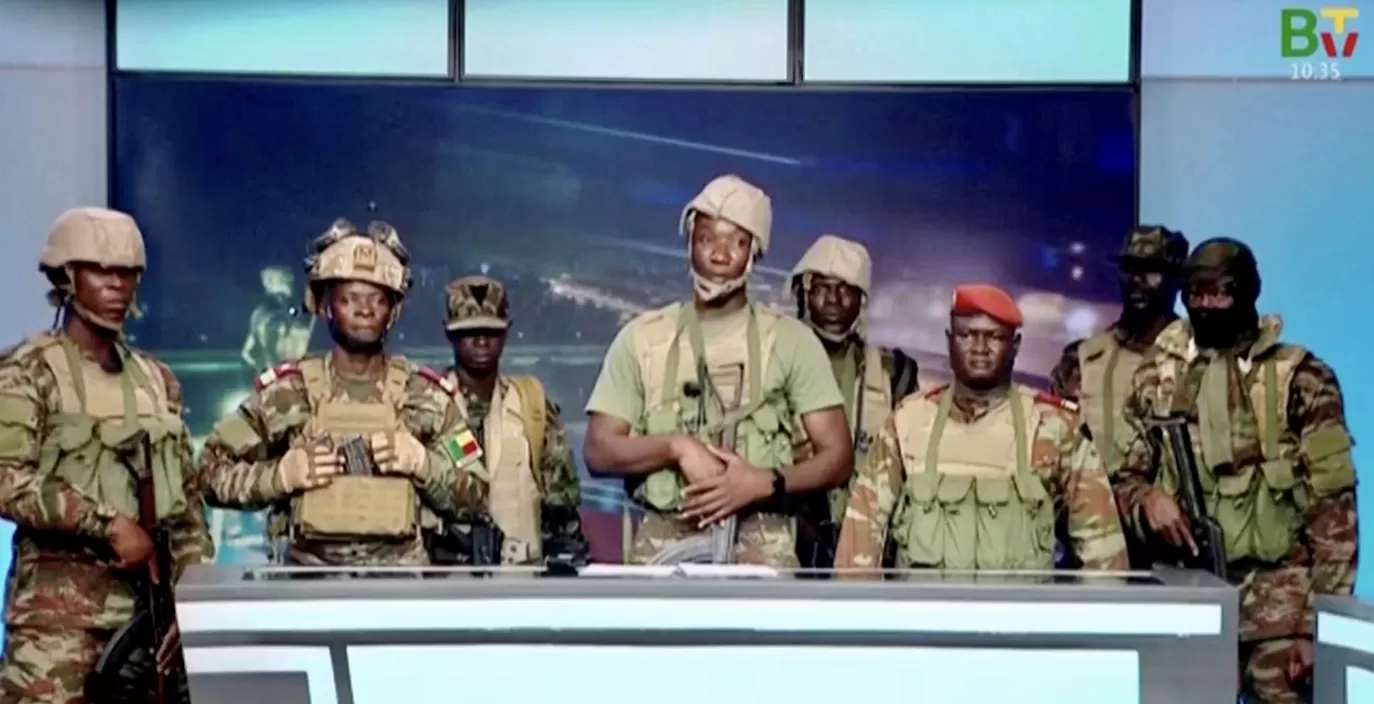 حكومة بنين: القوات المسلحة تُحبط محاولة انقلاب بعد إعلان جنود الاستيلاء على السلطة