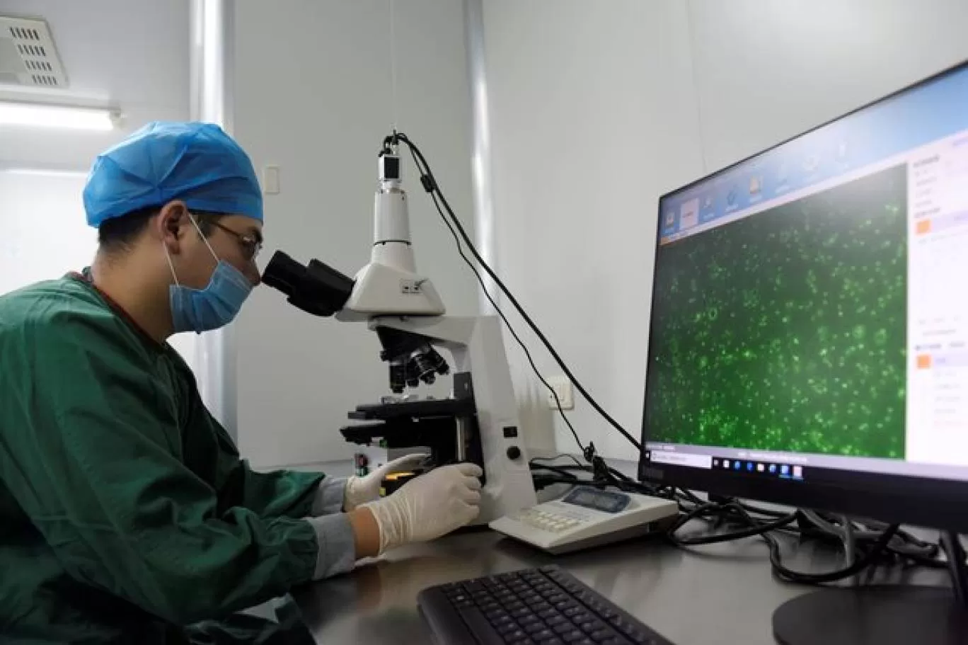 أثرياء صينيون ينجبون عشرات الأطفال الأميركيين عبر تأجير الأرحام