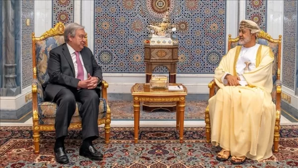 غوتيريش وسلطان عُمان يبحثان مستجدات الأزمة اليمنية وقضية محتجزي الأمم المتحدة